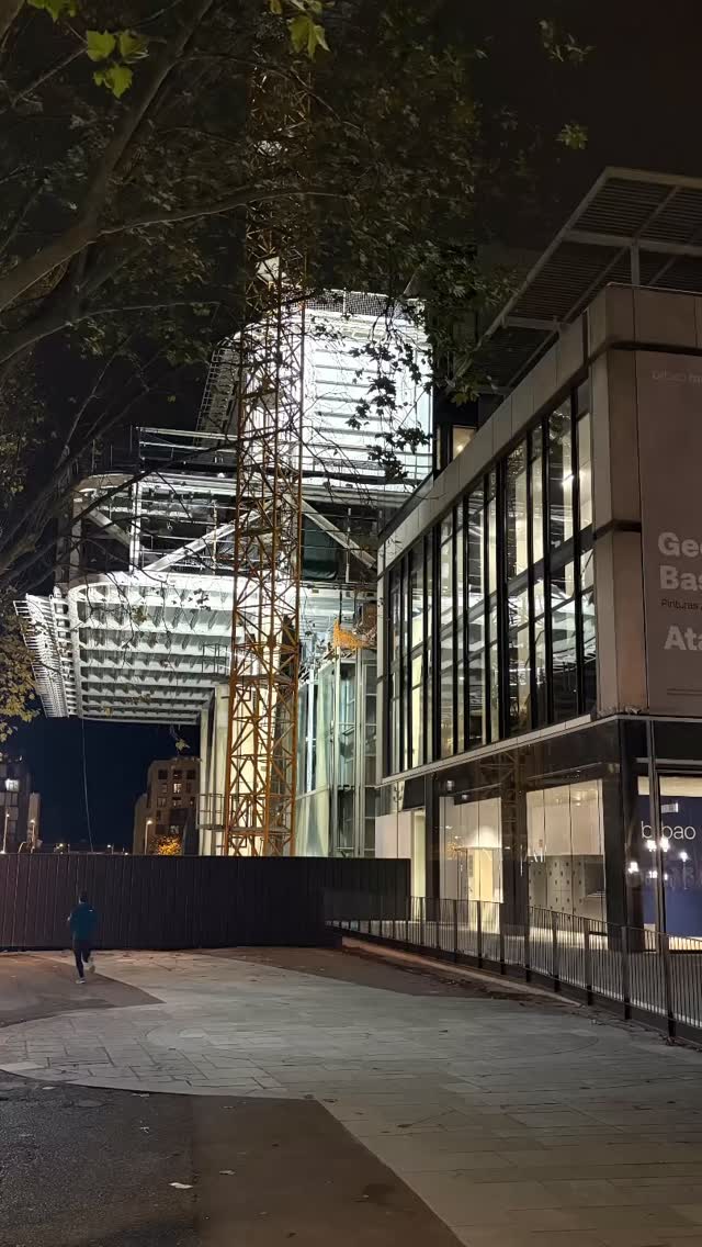 @bilbaomuseoa  What an exciting Spaces!